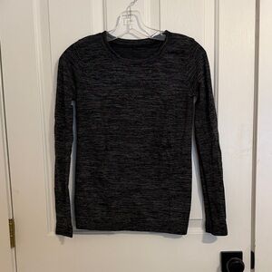 lululemon athletica Swiftly Relaxed Long Sleeve